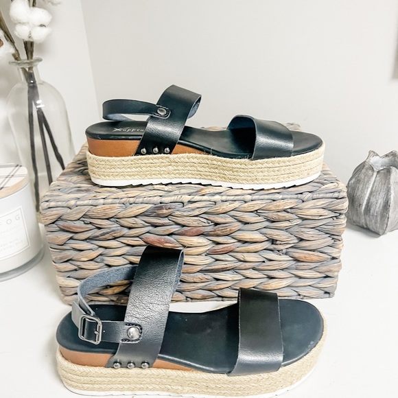 Xappeal Amelia Black Strappy Espadrille Platform Sandals Size 9 - Picture 4 of 8